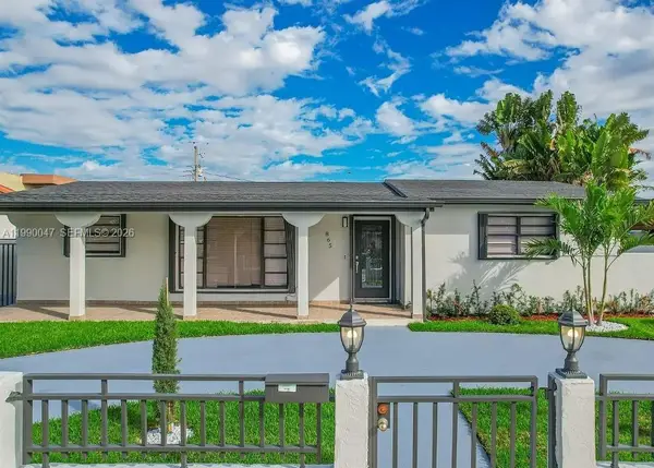 865 W 72nd Pl, Hialeah, FL 33014