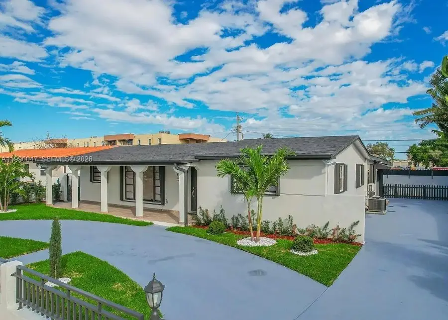 865 W 72nd Pl, Hialeah, FL 33014 - #2