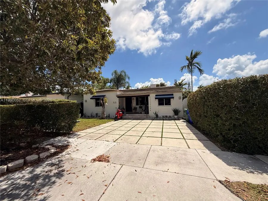 2260 SW 25th St, Miami, FL 33133 - #3