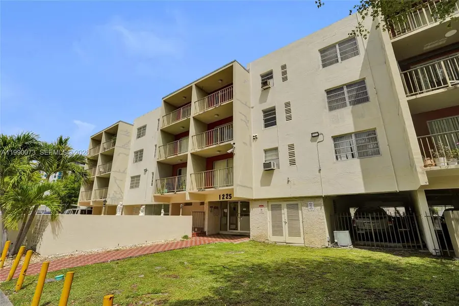 1225 NE 124th St #49C, North Miami, FL 33161 - #3