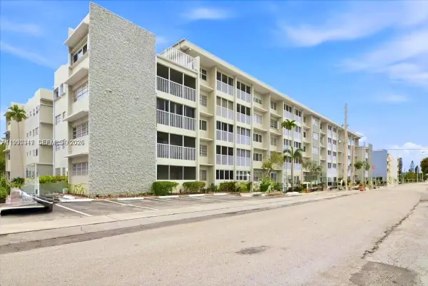 330 SE 2nd St #101G, Hallandale Beach, FL 33009