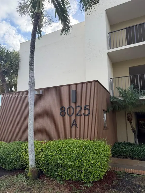 8025 SW 107th Ave #213, Miami, FL 33173