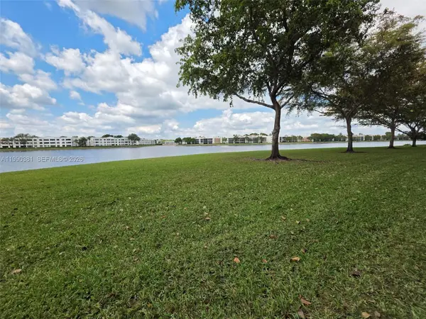 7611 Southampton Ter #110, Tamarac, FL 33321