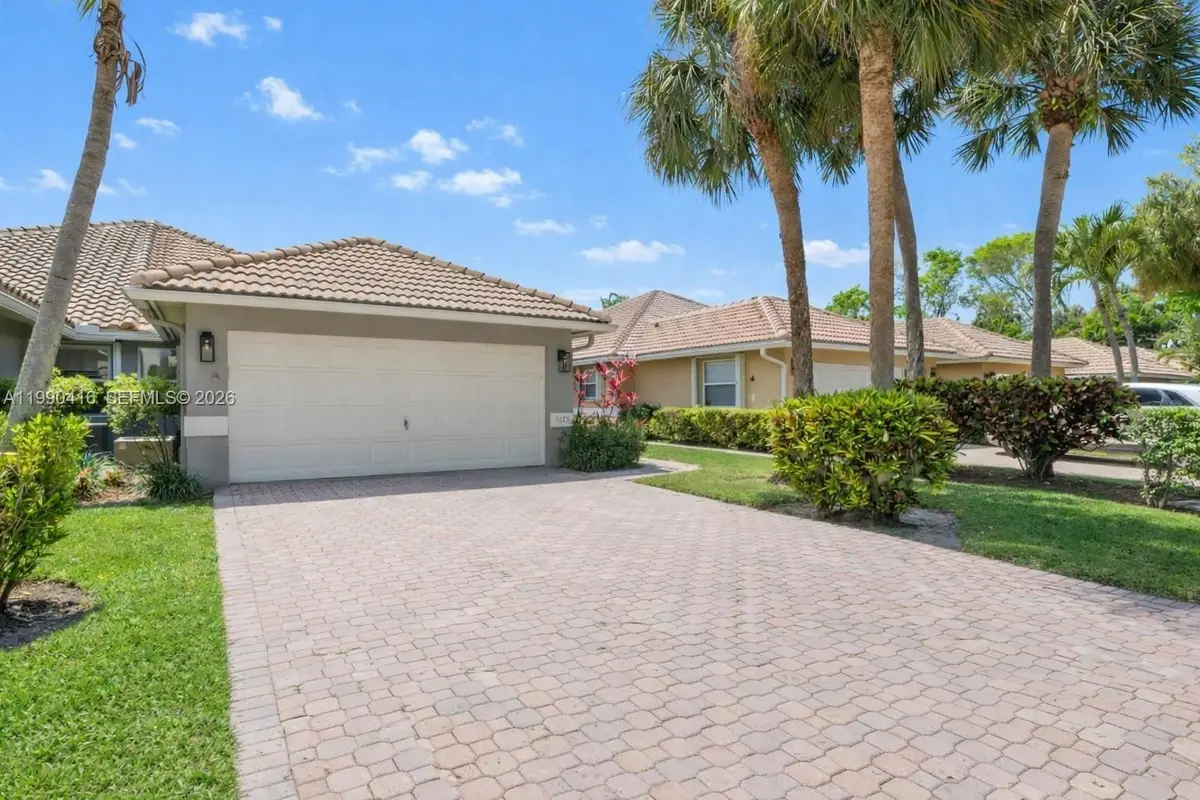5477 Grande Palm Cir, Delray Beach, FL 33484 - #1