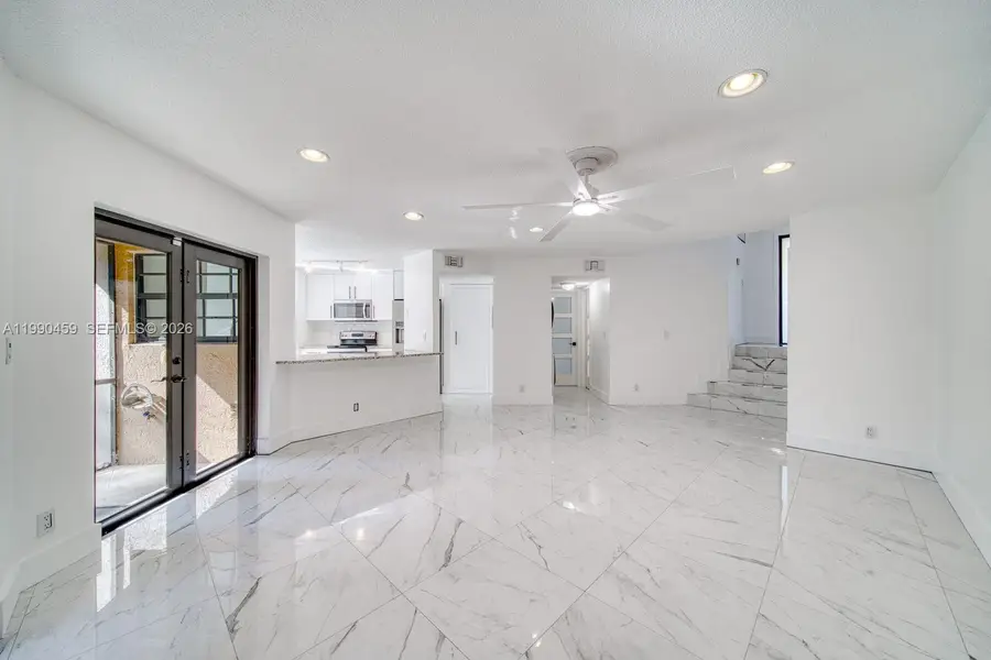 9151 W Sunrise Blvd, Plantation, FL 33322 - #2