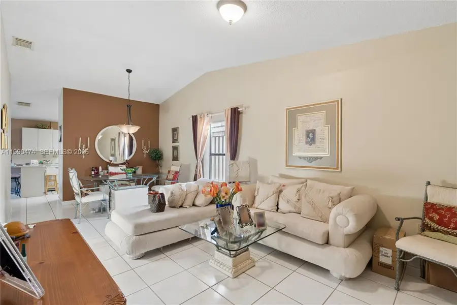 8798 NW 111th Ter, Hialeah Gardens, FL 33018 - #3