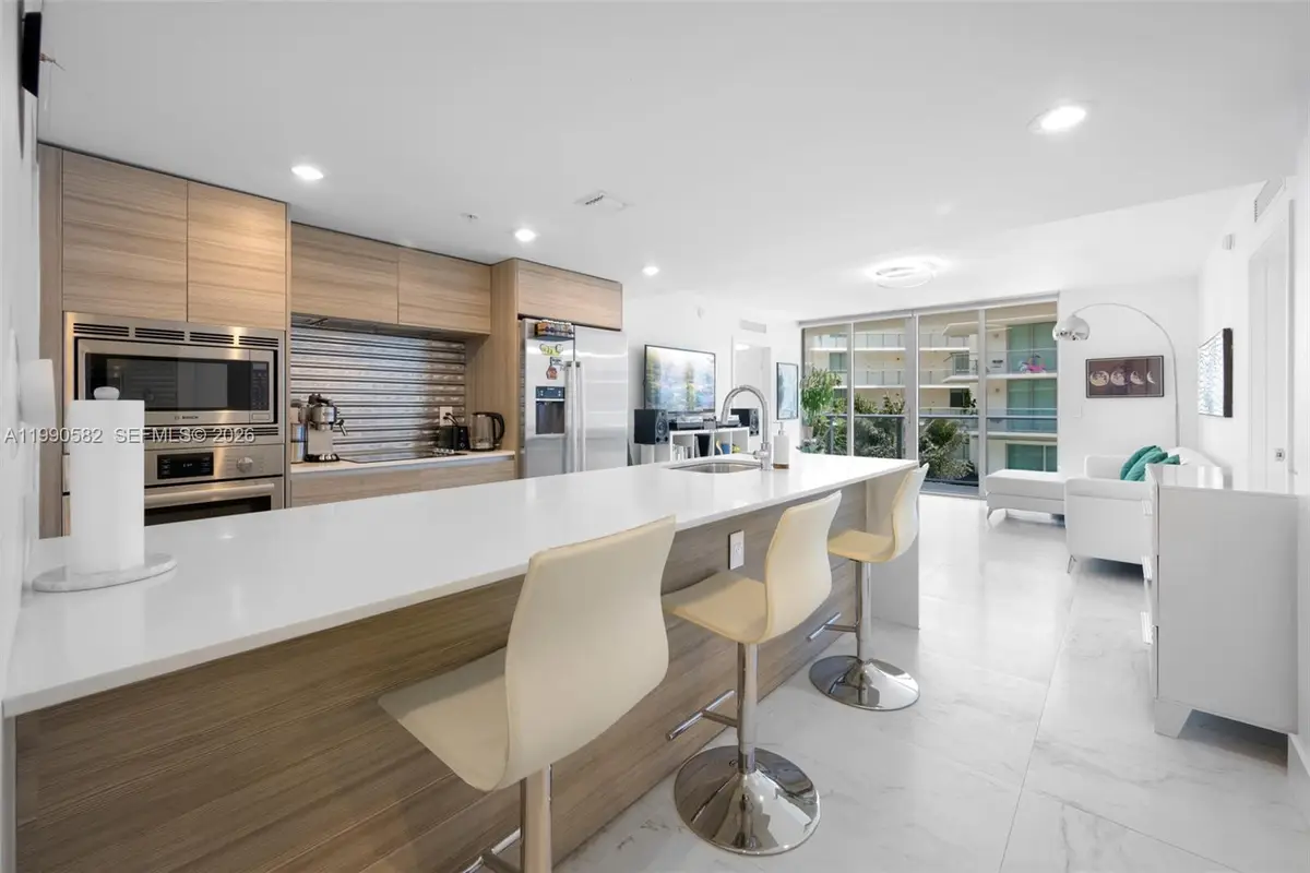 6610 Indian Creek Dr #406, Miami Beach, FL 33141 - #1