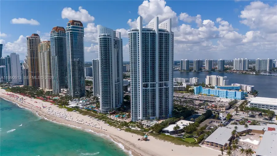18201 Collins Ave #1209, Sunny Isles Beach, FL 33160 - #3