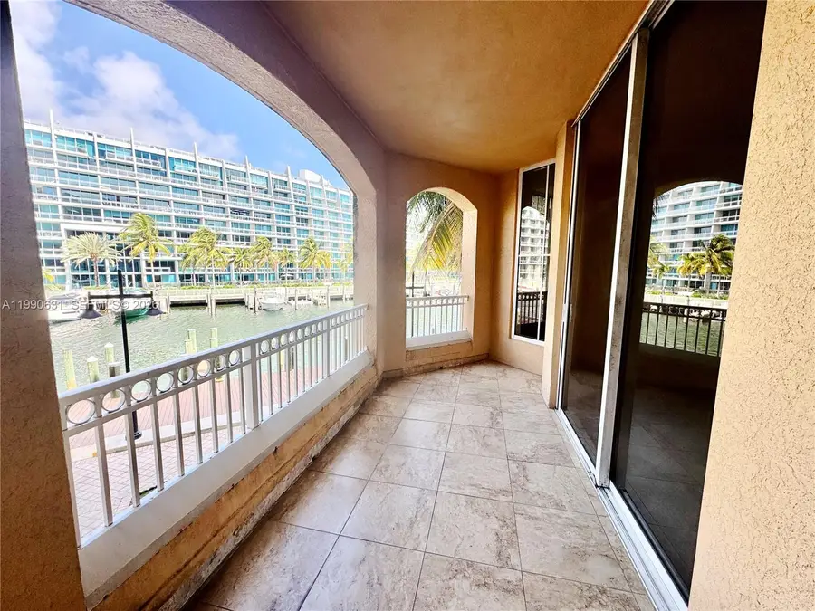 3001 NE 185th St #213, Aventura, FL 33180 - #2