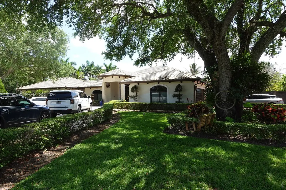 5200 SW 113th Ave, Davie, FL 33330 - #1