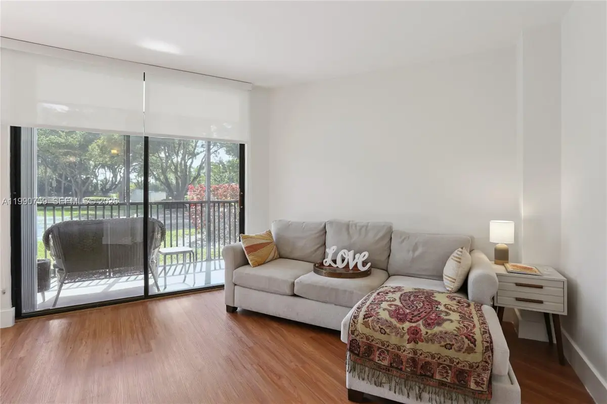 3101 N Country Club Dr #102, Aventura, FL 33180 - #1