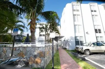 1075 93rd St #206, Bay Harbor Islands, FL 33154 - #2