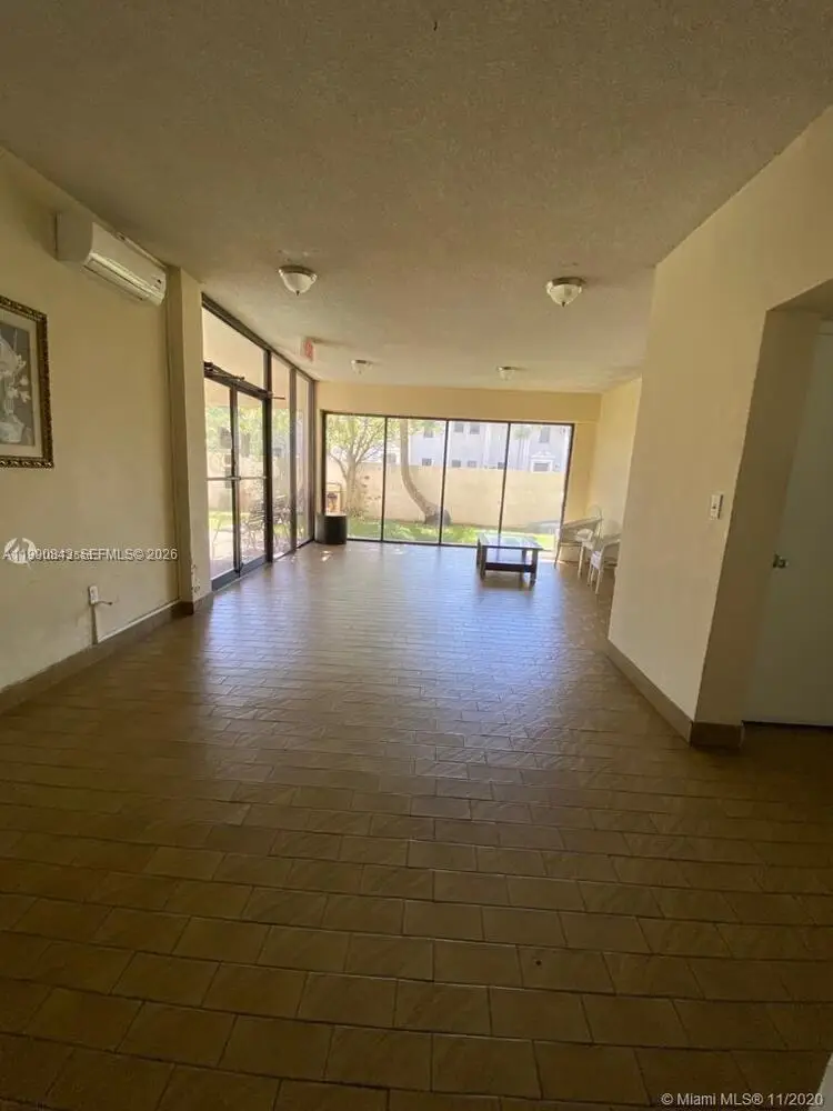 7601 Byron Ave #3A, Miami Beach, FL 33141 - #2