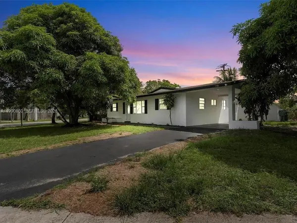 4900 NW 14th St, Lauderhill, FL 33313