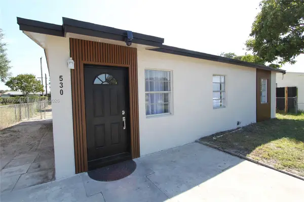 530 NW 10th Ave, Boynton Beach, FL 33435