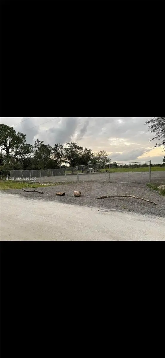 281 Avenida Del Centro Montura, Clewiston, FL 33440 - #2