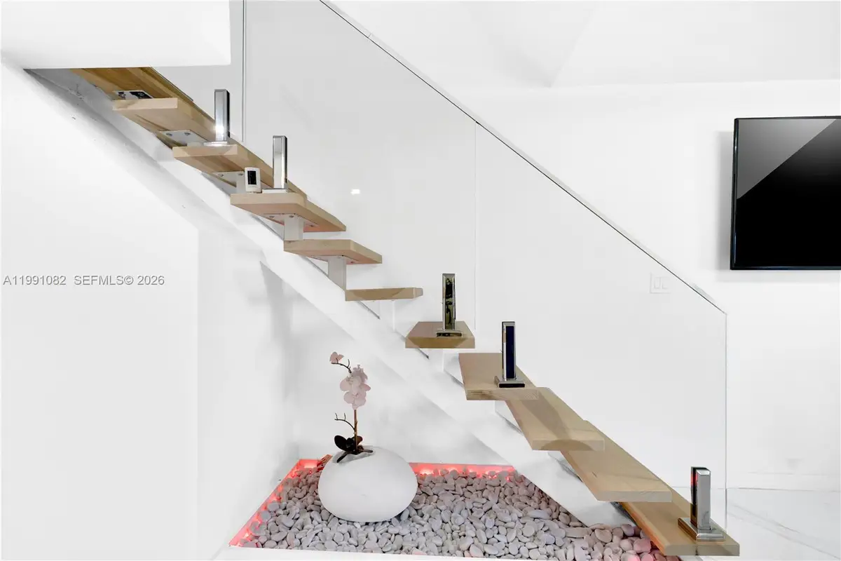 5362 W 24th Ave #117, Hialeah, FL 33016 - #1