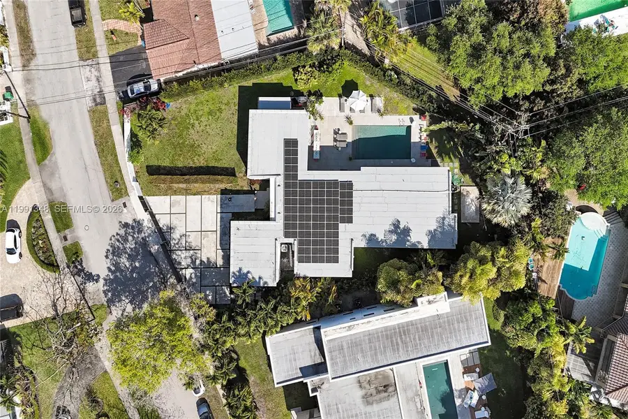 2120 NE 197th Ter, Miami, FL 33179 - #2