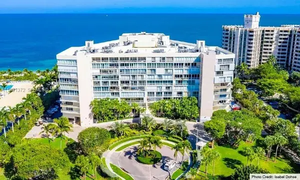 600 Grapetree Dr #9GN, Key Biscayne, FL 33149