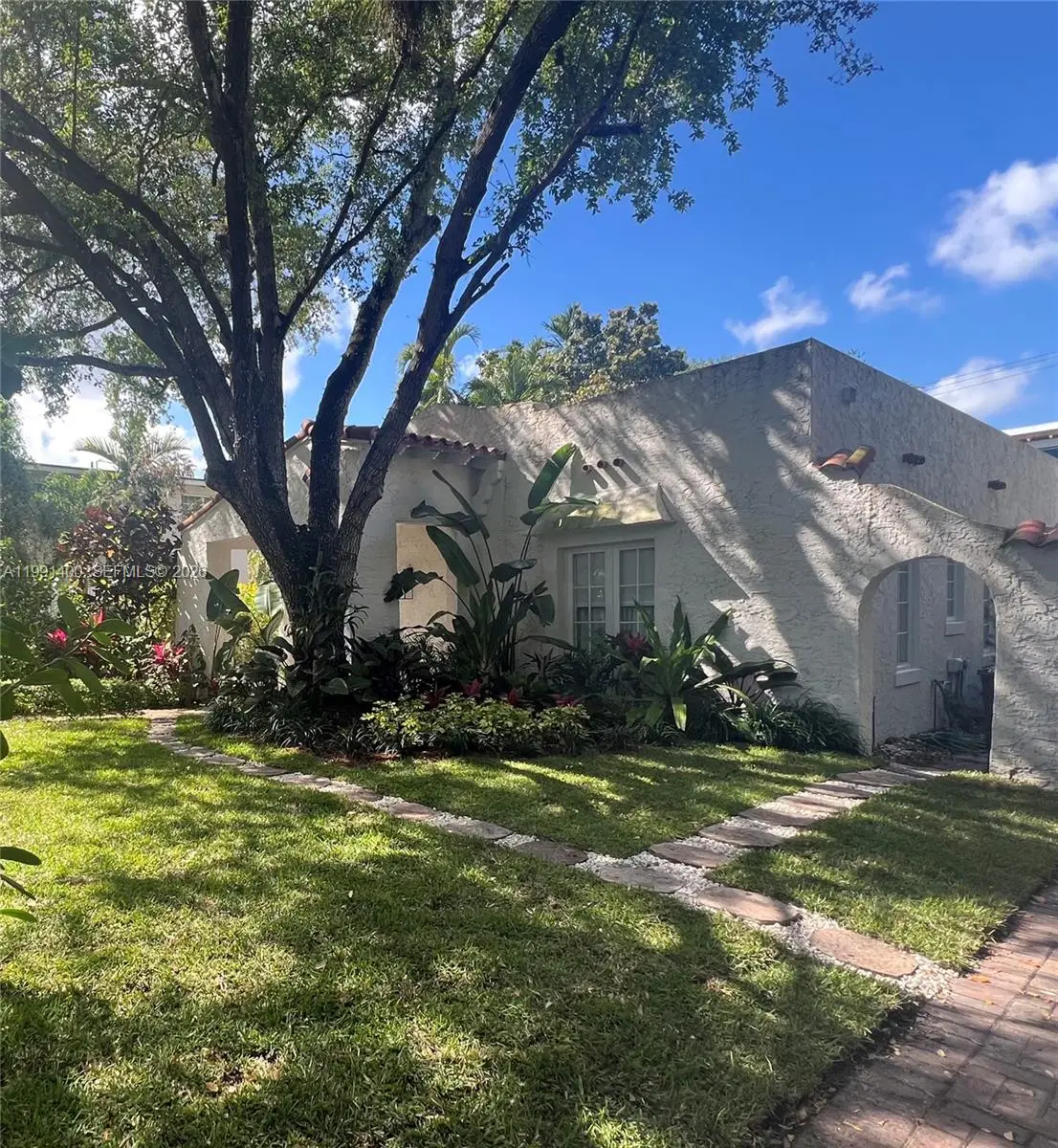 1109 Almeria Ave, Coral Gables, FL 33134 - #1