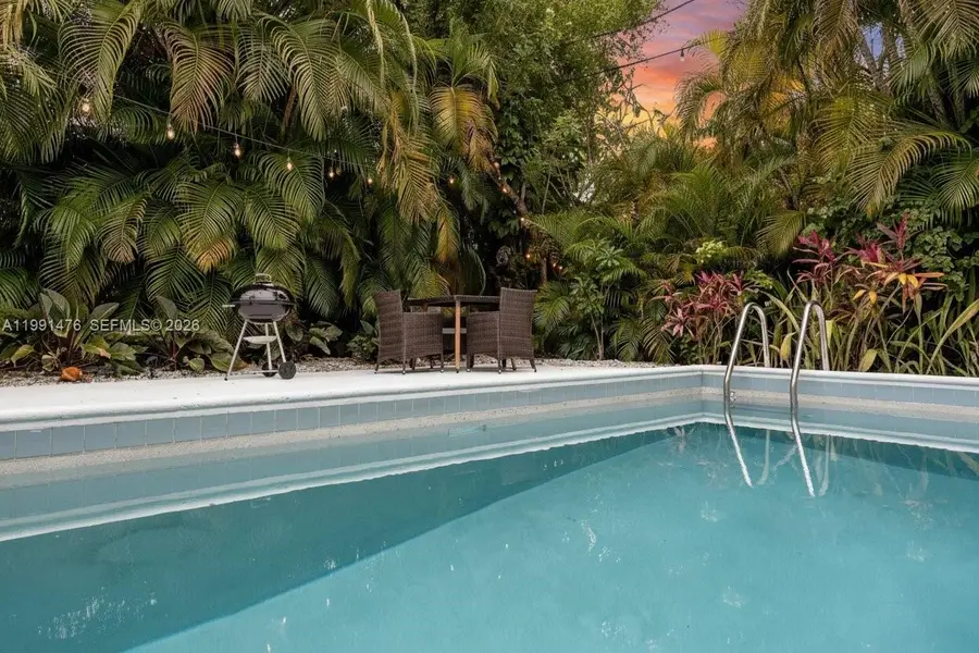 1418 Cordova St, Coral Gables, FL 33134 - #2