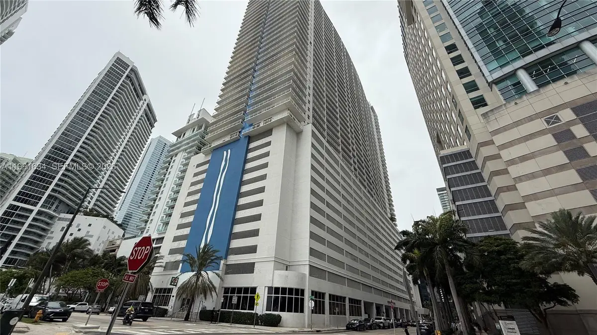 1200 Brickell Bay Dr #2216, Miami, FL 33131 - #1