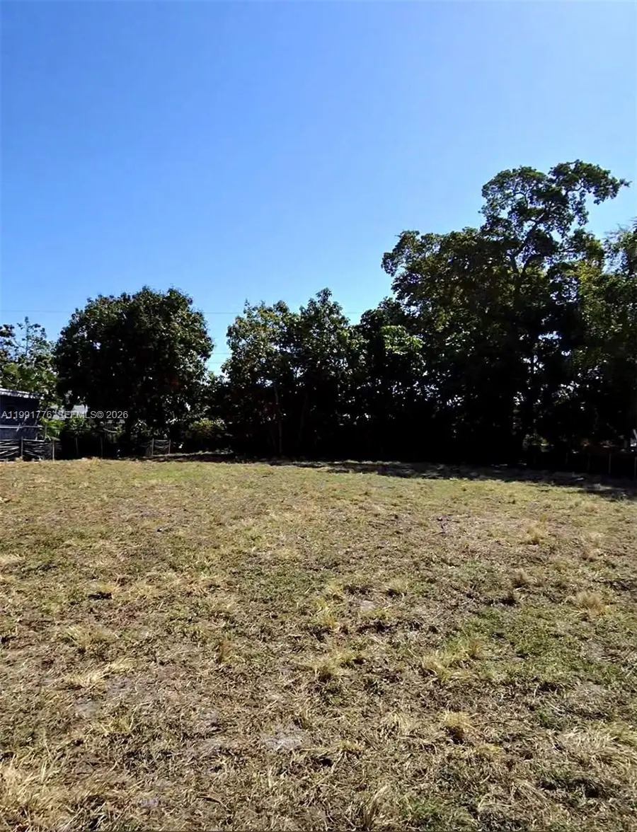 4240 NE 3rd Ave, Deerfield Beach, FL 33064 - #3