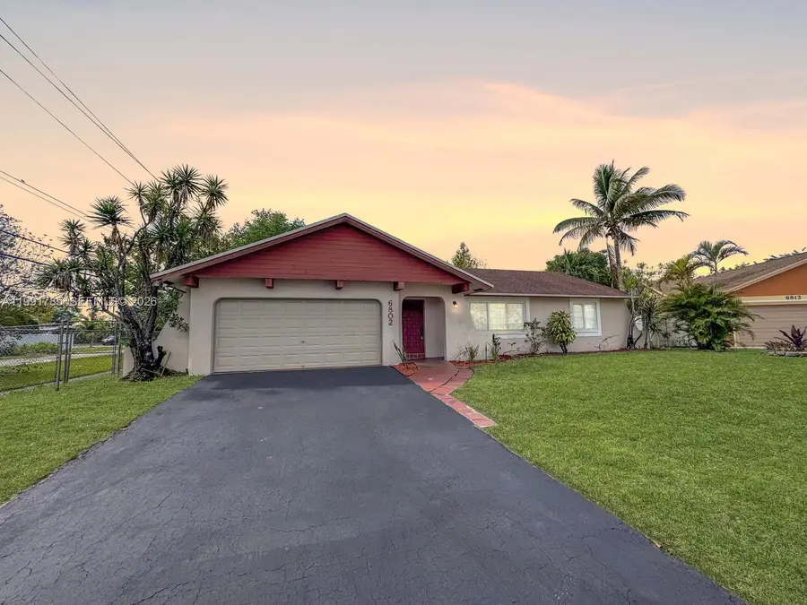 6802 SW 34th Ct, Miramar, FL 33023 - #2