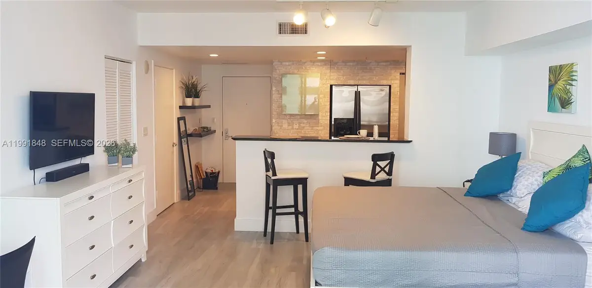 335 S Biscayne Blvd #1706, Miami, FL 33131 - #1