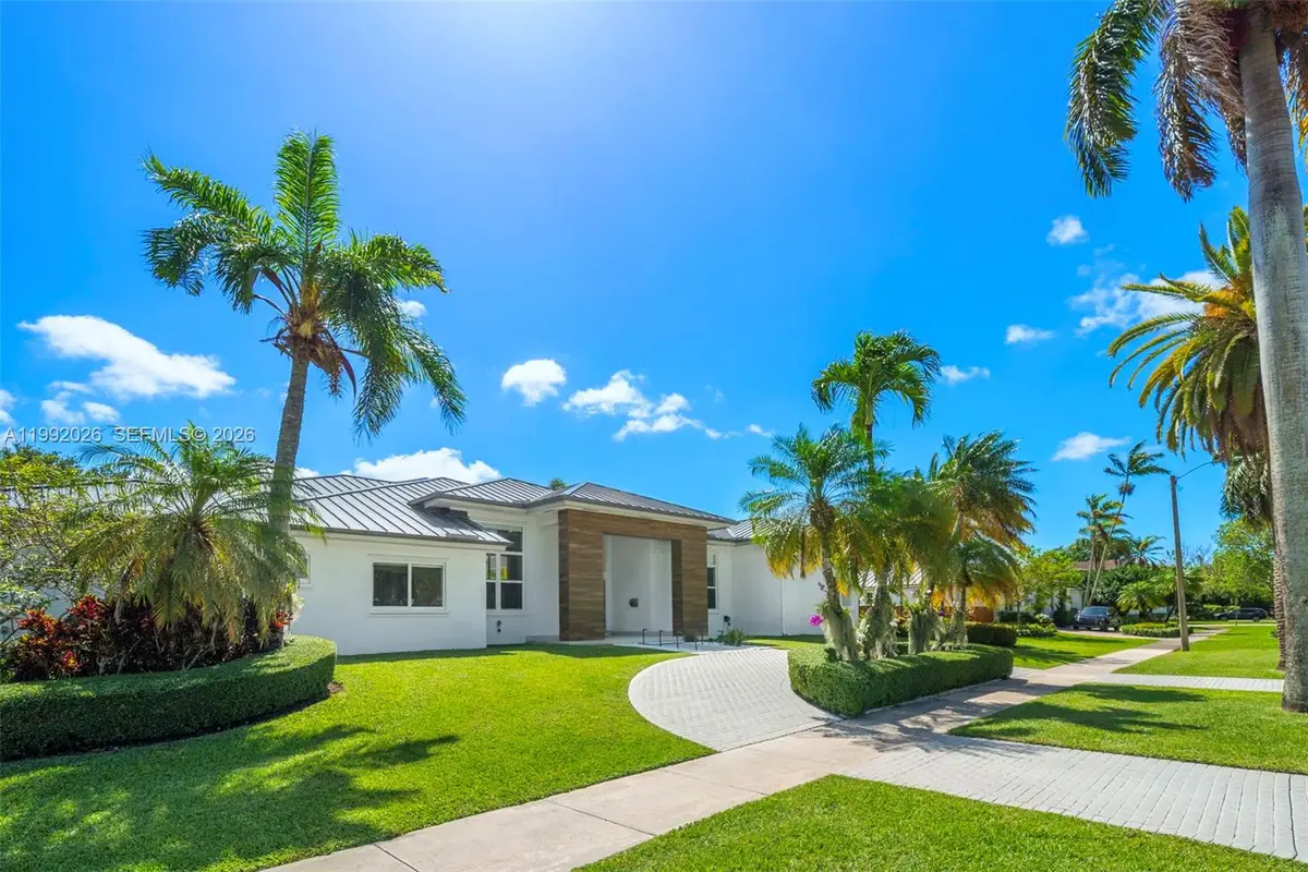 15501 SW 77th Ave, Palmetto Bay, FL 33157 - #1