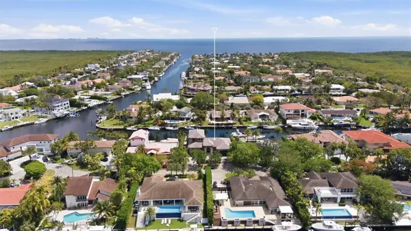 12991 Lerida St, Coral Gables, FL 33156