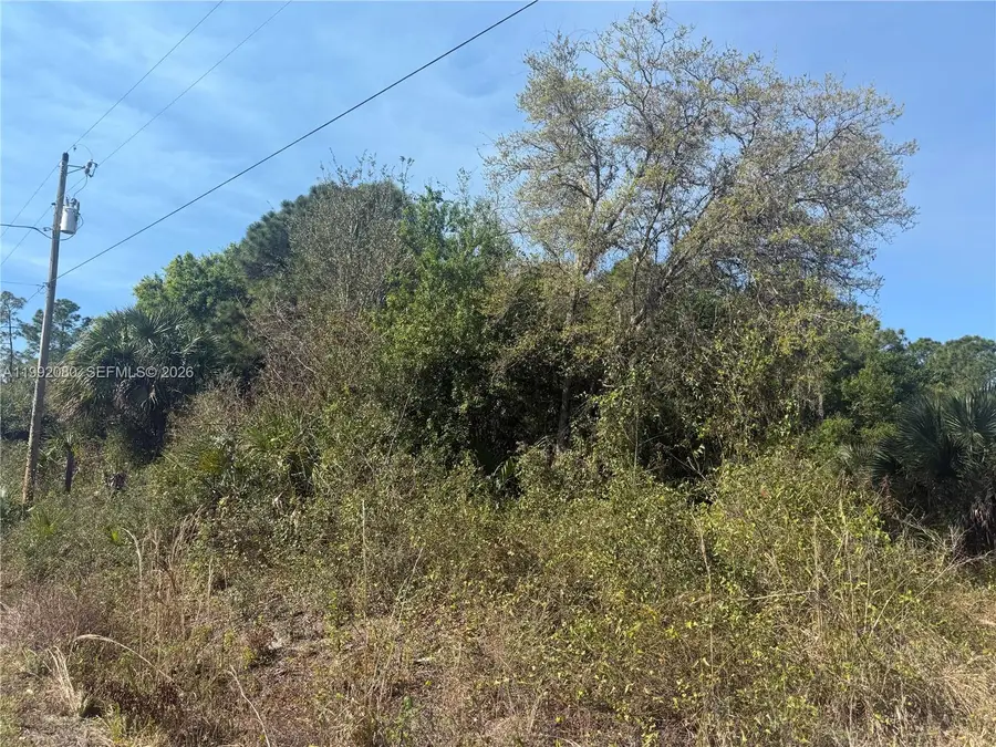 240 S Estribo St, Clewiston, FL 33440 - #2