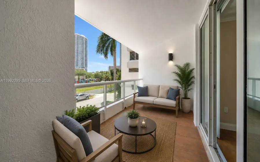 401 SW 4th Ave #203, Fort Lauderdale, FL 33315 - #3