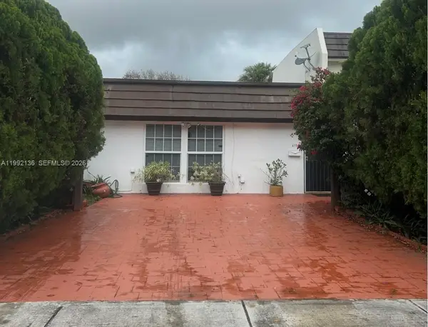 6755 Crooked Palm Ter, Miami Lakes, FL 33014