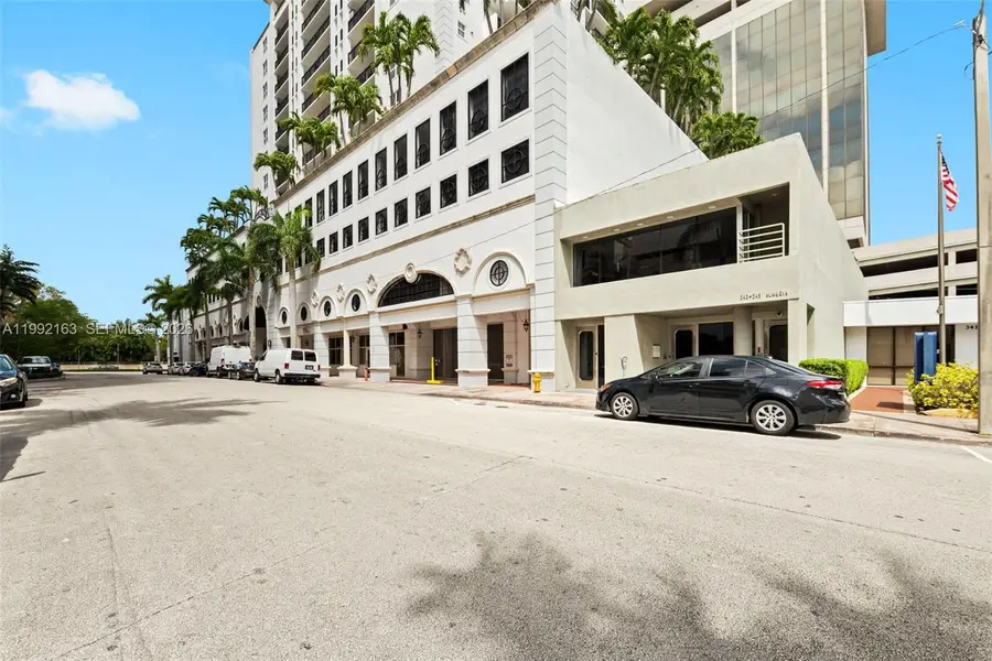357 Almeria Ave #1006, Coral Gables, FL 33134 - #3