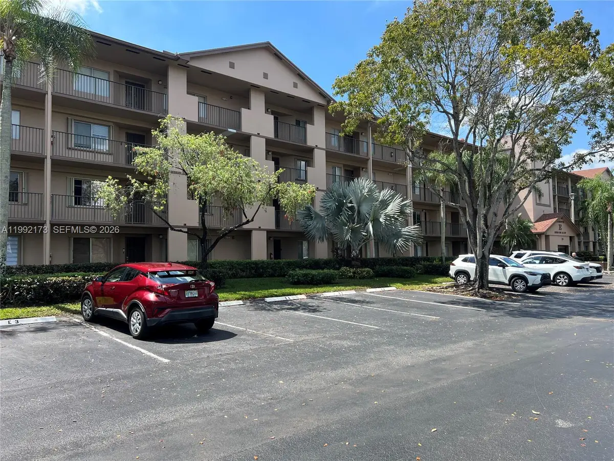 12550 SW 15 St #106E, Pembroke Pines, FL 33027 - #1