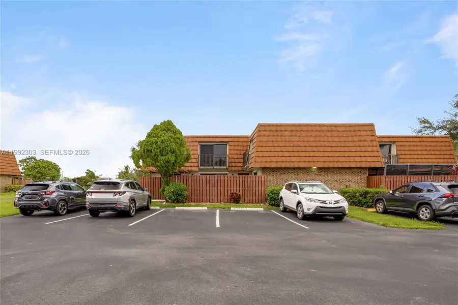 1170 SW 118th Ter, Davie, FL 33325 - #3
