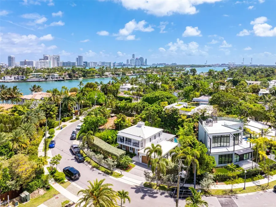 850 E Dilido Dr, Miami Beach, FL 33139 - #3