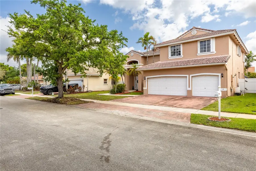 337 SW 188th Terrace, Pembroke Pines, FL 33029 - #2