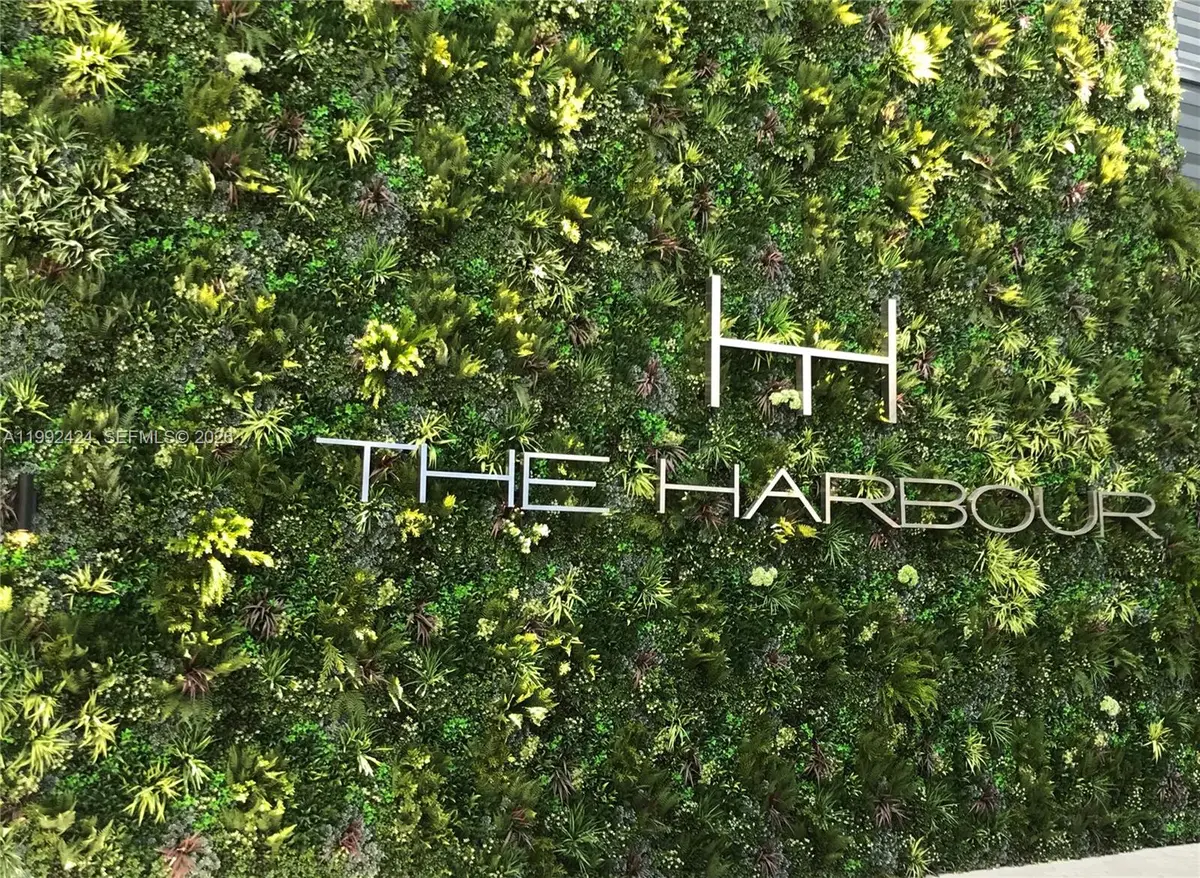 16385 Biscayne Blvd #2206, North Miami Beach, FL 33160 - #1