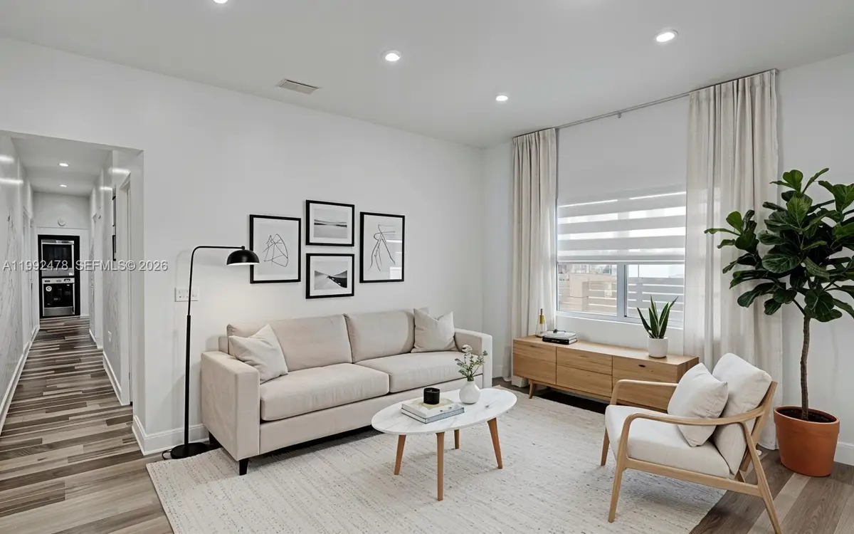 2135 SW 4th St, Miami, FL 33135 - #1