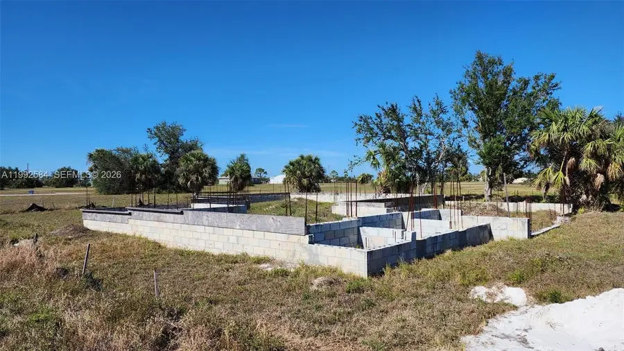 4 E Brig Cr, Placida, FL 33946 - #3