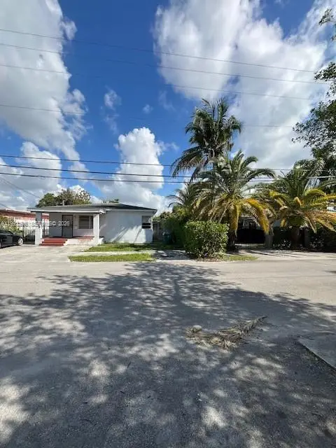 2845 SW 21st Ter, Miami, FL 33145
