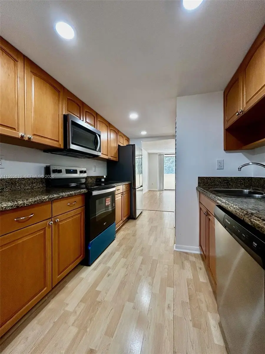 7451 NW 16th St #304, Plantation, FL 33313 - #2