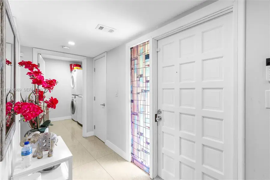 8920 Palm Tree Ln #8920, Pembroke Pines, FL 33024 - #2