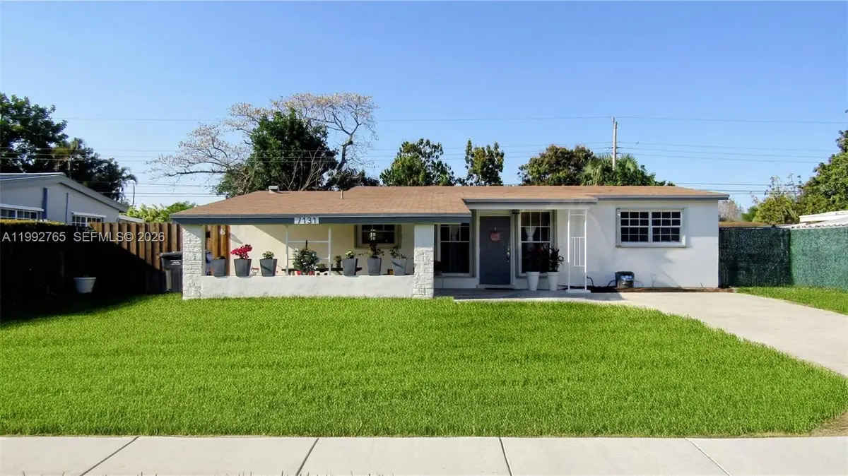 Address Withheld By Seller, Hollywood, FL 33024 - #1