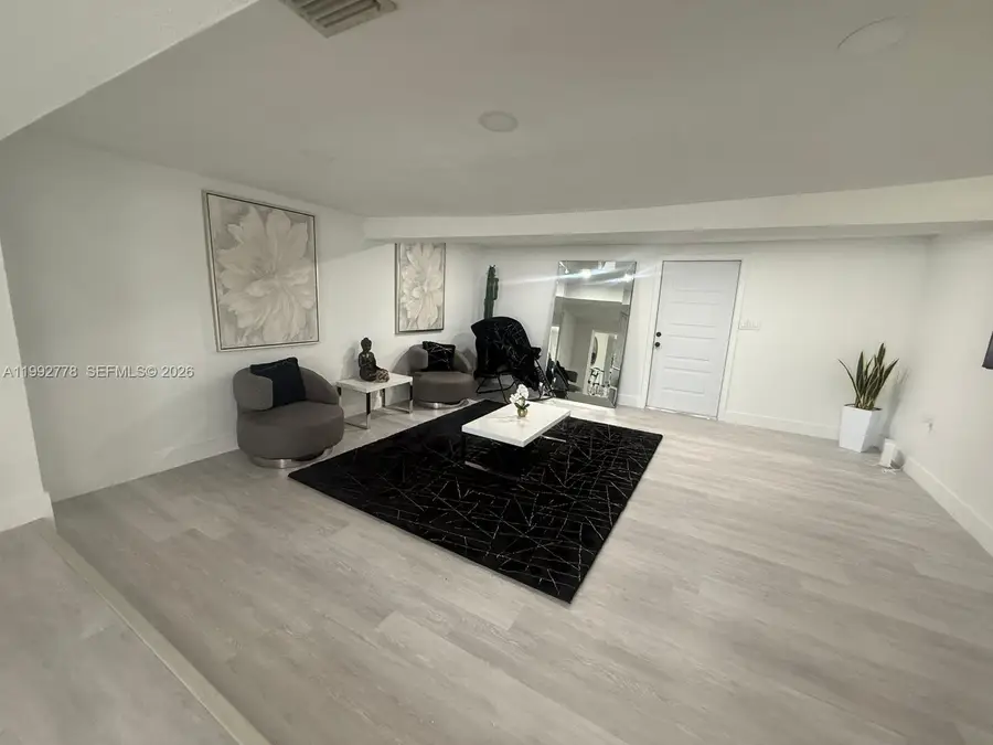 7884 NW 175th St, Hialeah, FL 33015 - #3