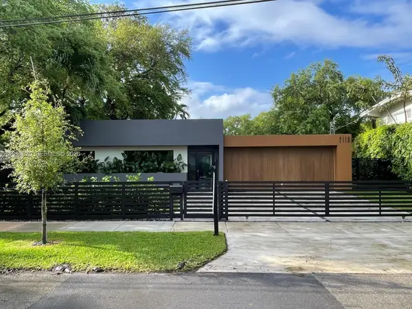 2110 NE 191st Dr, North Miami Beach, FL 33179