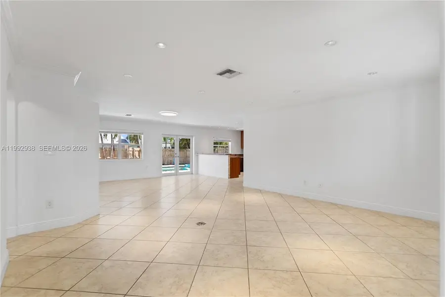 405 SE 4th Ter, Dania Beach, FL 33004 - #3