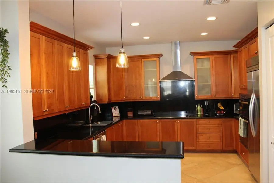 822 SW 10th St, Fort Lauderdale, FL 33315 - #2